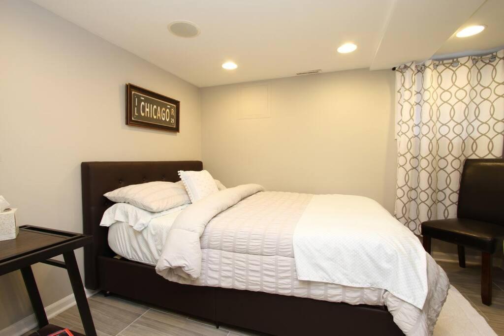 15 Min Ohare/rivers Casino/downtown & Parking1 * Chicago